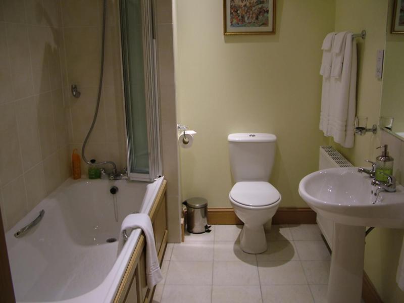 Lismore House Falkirk Room photo